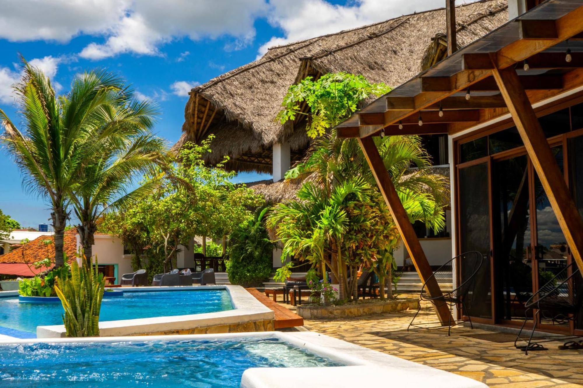 Villa Miramar Surfcamp Puerto Sandino Exterior foto