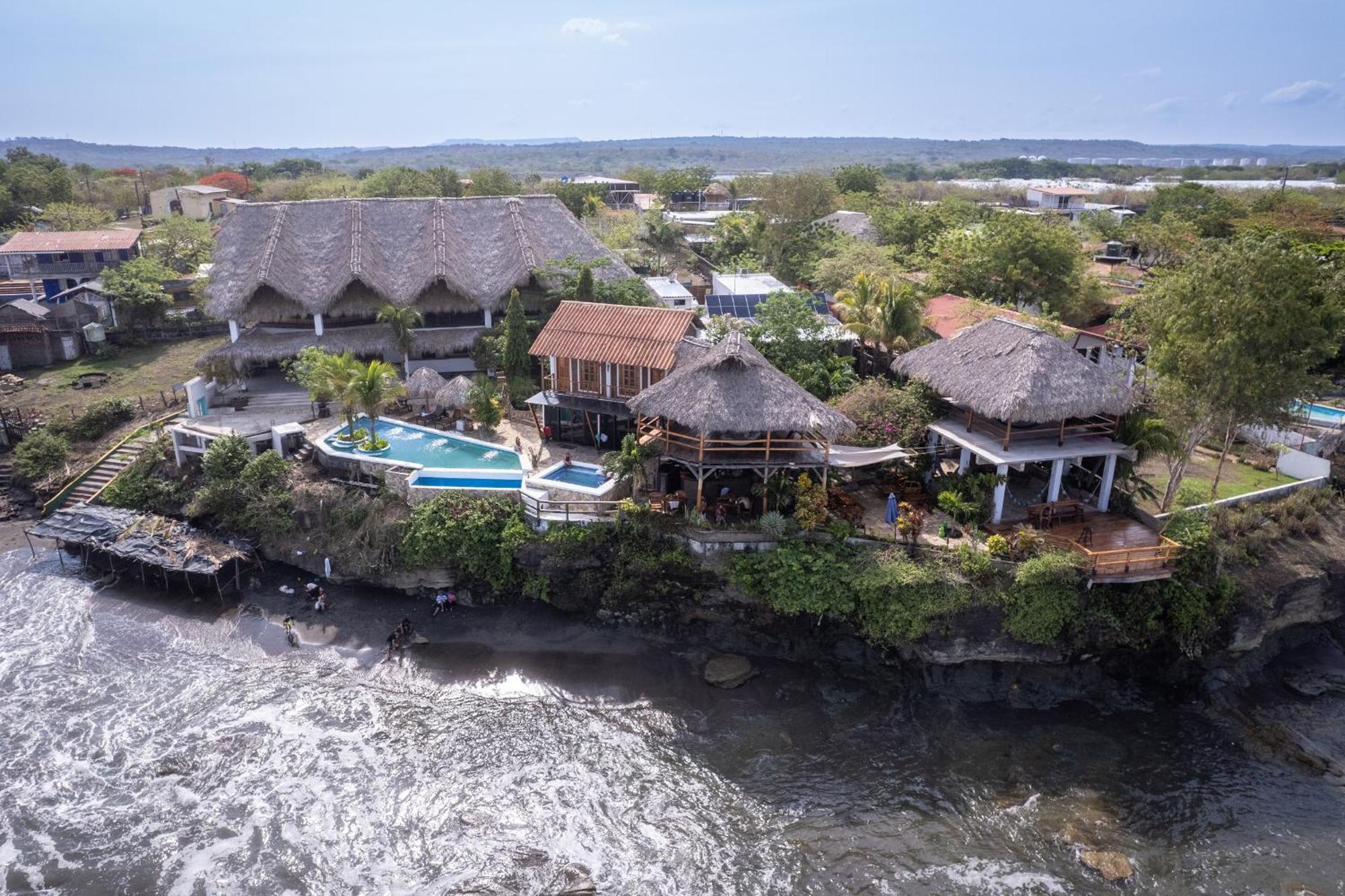 Villa Miramar Surfcamp Puerto Sandino Exterior foto