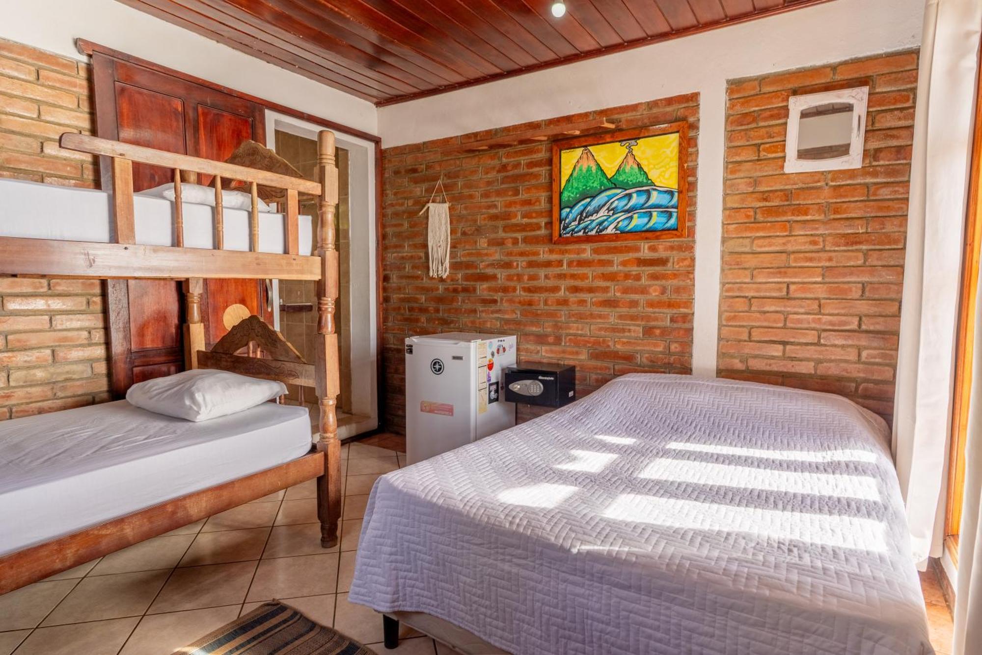 Villa Miramar Surfcamp Puerto Sandino Exterior foto